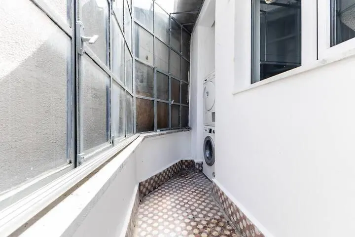 Apartment Central Osman Bey 2Bedr Apart With Balcony Istanbul