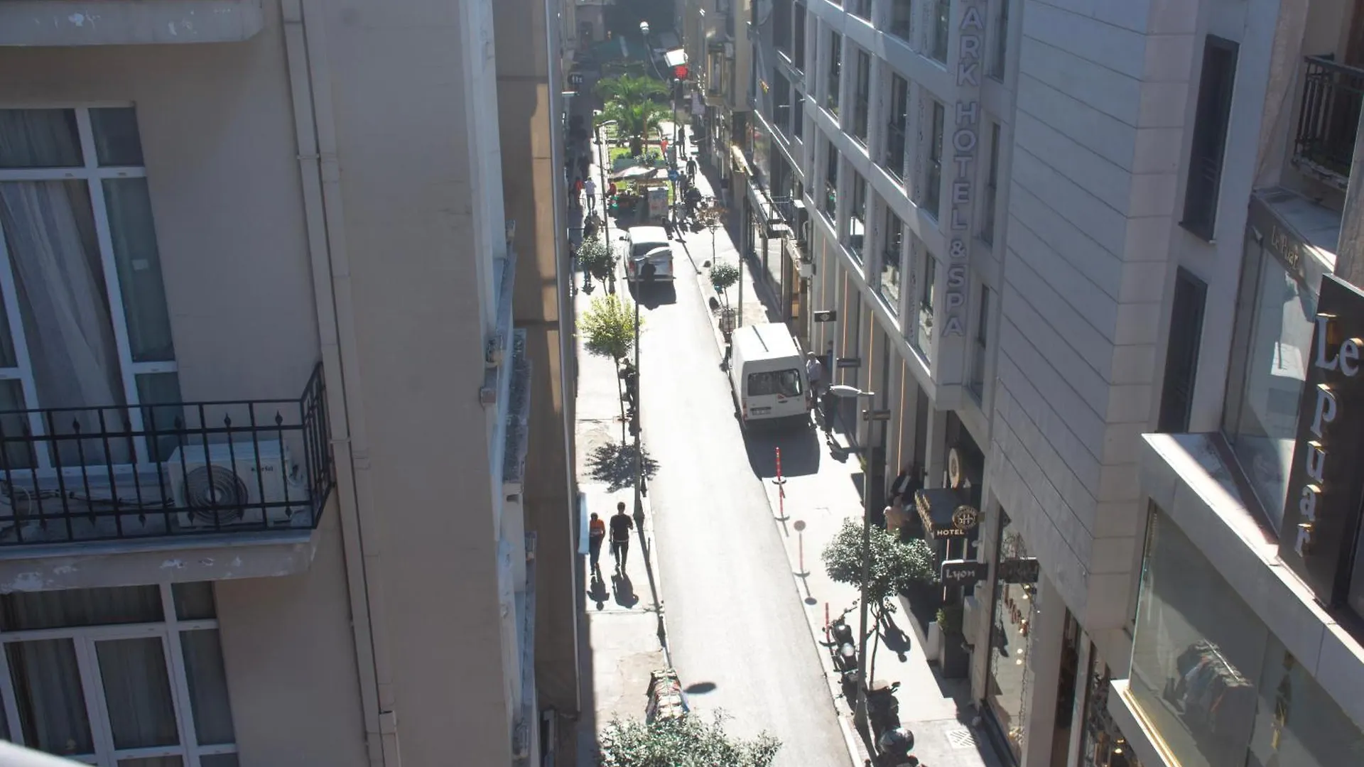 Apartment Central Osman Bey 2Bedr Apart With Balcony Istanbul